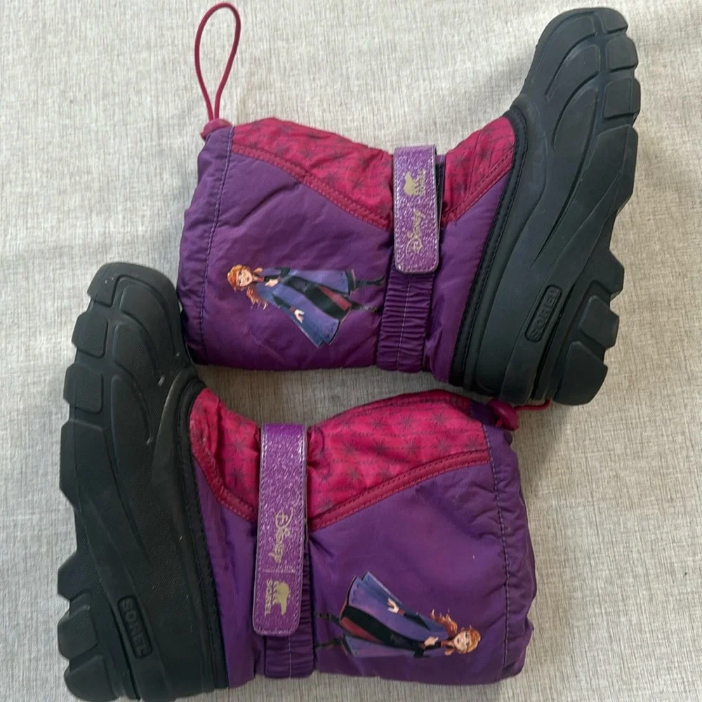 Sorel X Disney Frozen Flurry Weather Resistant Snow Boots‎ Winter Ski Youth 3